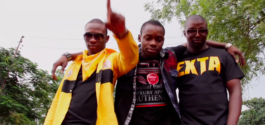 EXTA Feat. IBA ONE & SIDIKI DIABATE - NIVEAU SUPERIEUR (CLIP)