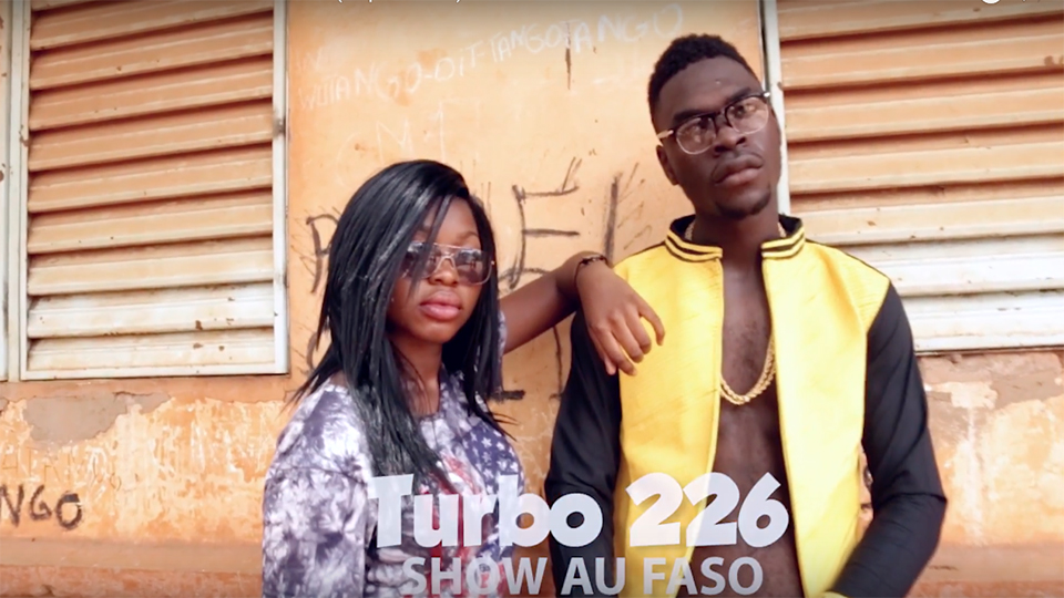 TURBO 226 - SHOW AU FASO (CLIP)